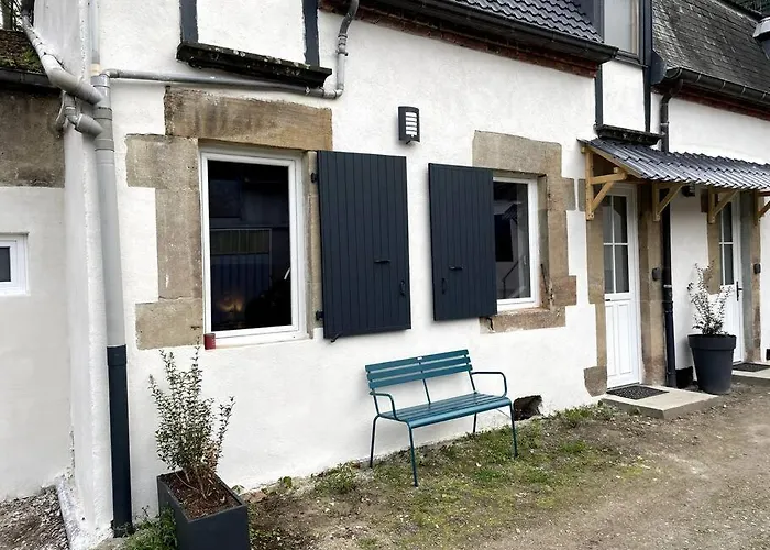 Bel Appartement Sur Cour Plein Centre Ville Et Parking